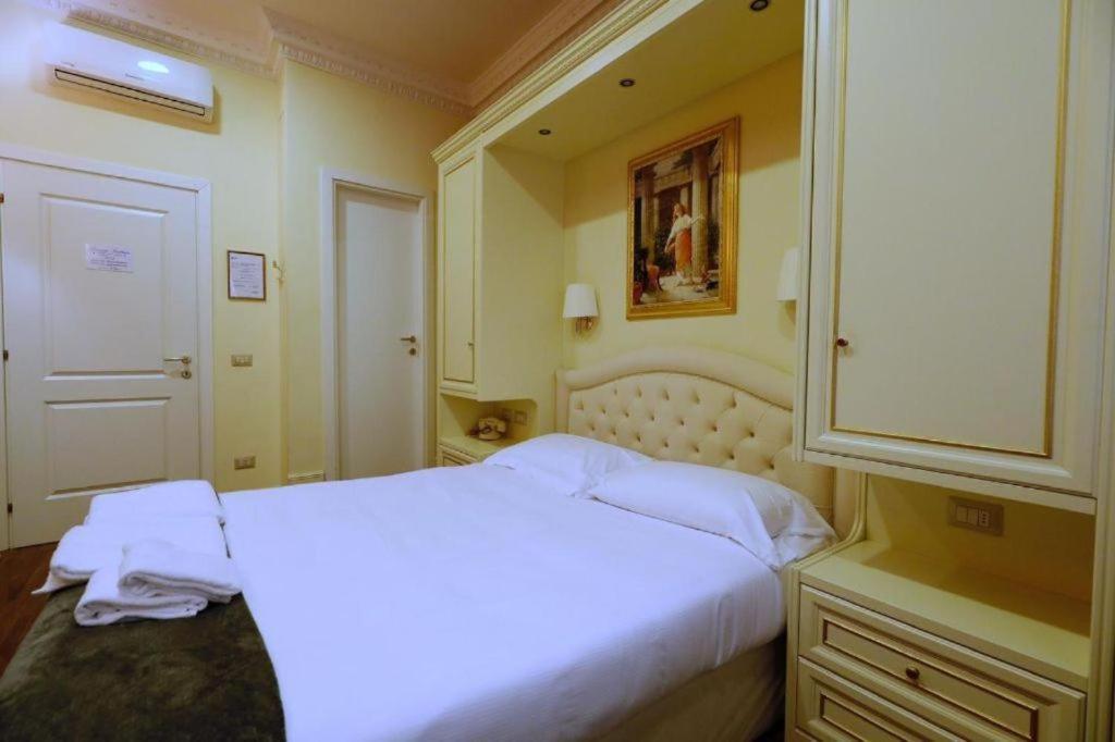 Hotel Dimora Frattina Řím Exteriér fotografie