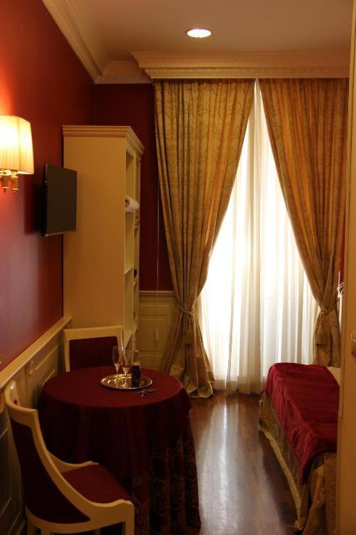 Hotel Dimora Frattina Řím Exteriér fotografie